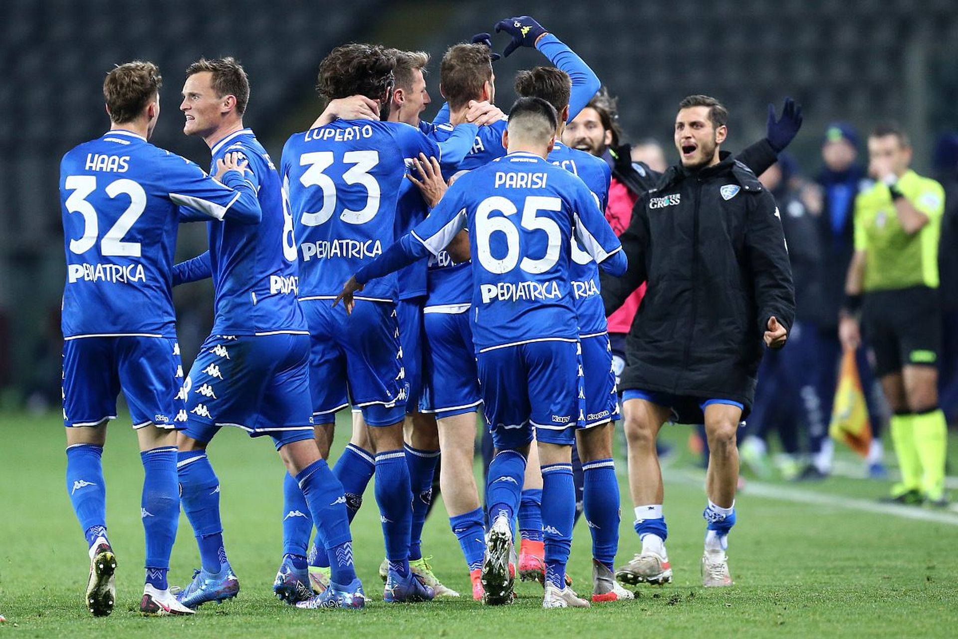 借出色的表 借出色的表